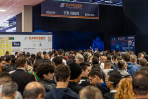 plataforma de rastreamento veicular